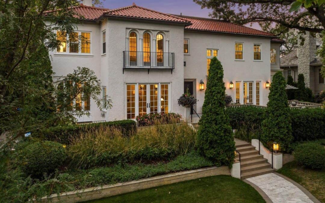Hot Property: 2130 W. Lake of the Isles Parkway, Minneapolis